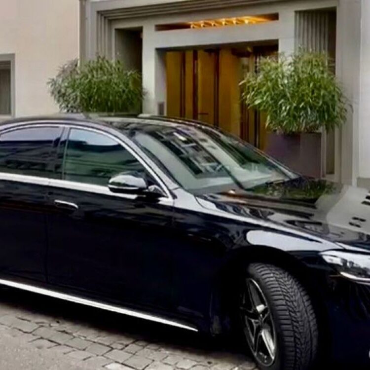 Globetransporte Mercedes S-Class limousine Zurich to Interlaken Hotel Victoria Jungfrau private transfer